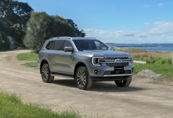 Meet the 2023 Ford Everest Platinum, a full-sized SUV that’s part luxury lounge, part off-road warrior, and 100% ready for South African family life.