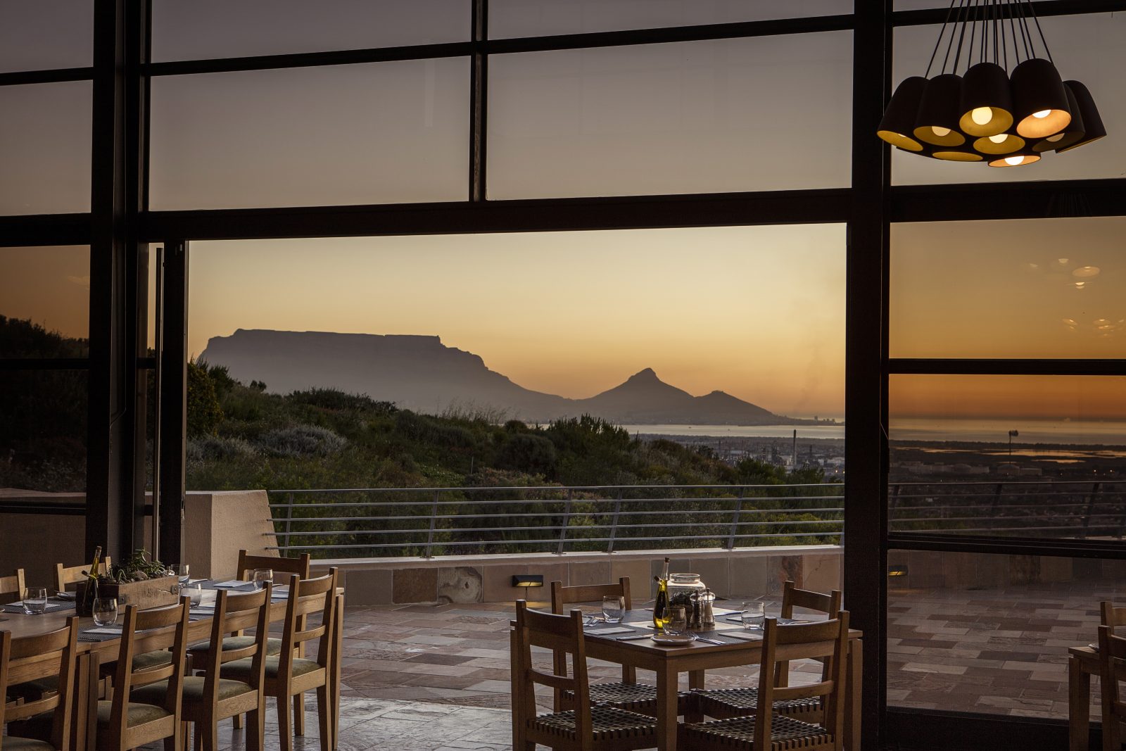 Experience seven iconic Cape Town landmarks through wine and food at the Durbanville Hills Collectors Reserve Celebration on 27 & 28 August 2025.