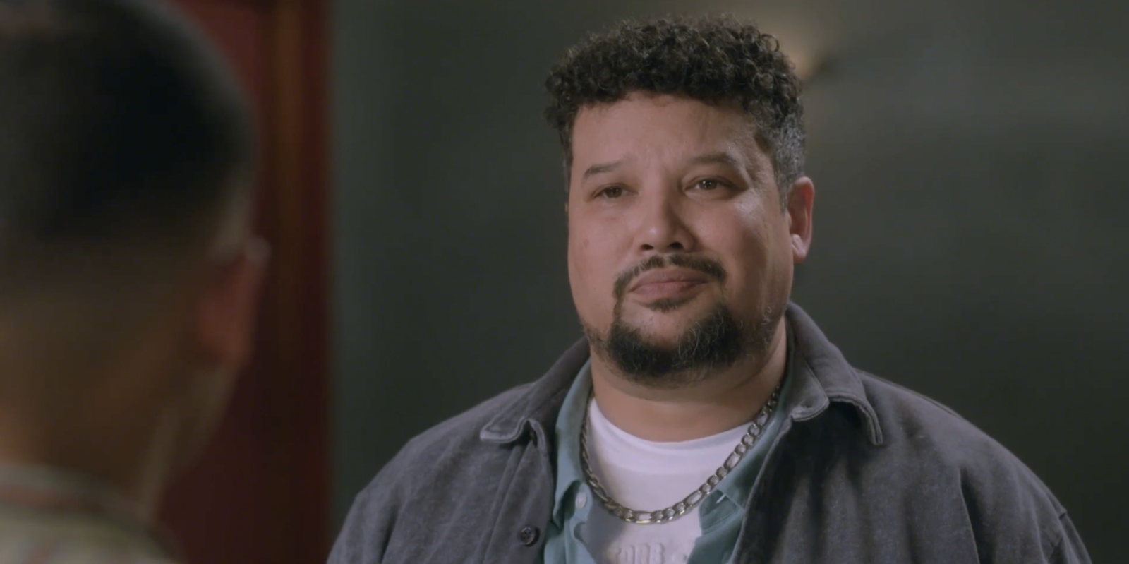 Actor Keeno-Lee Hector joins kykNET&kie’s Skemergrond as Ivan “Ice” Matroos, promising drama, raw emotion, and fiery storylines.