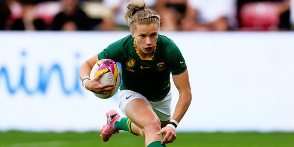 Springbok Women beat Italy 29–24 at York to reach the Rugby World Cup knockouts for the first time in history.