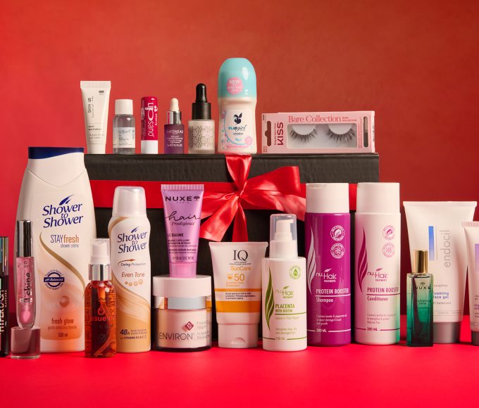 Discover BeautySouthAfrica’s 2025 Festive Beauty Box and Men’s Grooming Box, packed with premium skincare and grooming favourites at unbeatable value.