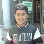 Cape Town’s rising singing star Connor Foster charms the Media Xpose team and shares his musical dreams and upcoming December performances.