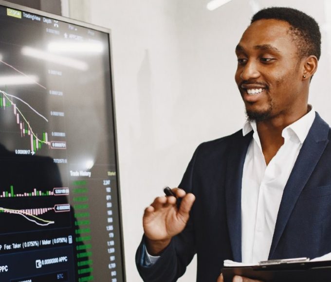 Grow Business Coaching launches a R1.2m initiative offering 12 black entrepreneurs free access to its Catalyzer business growth platform.