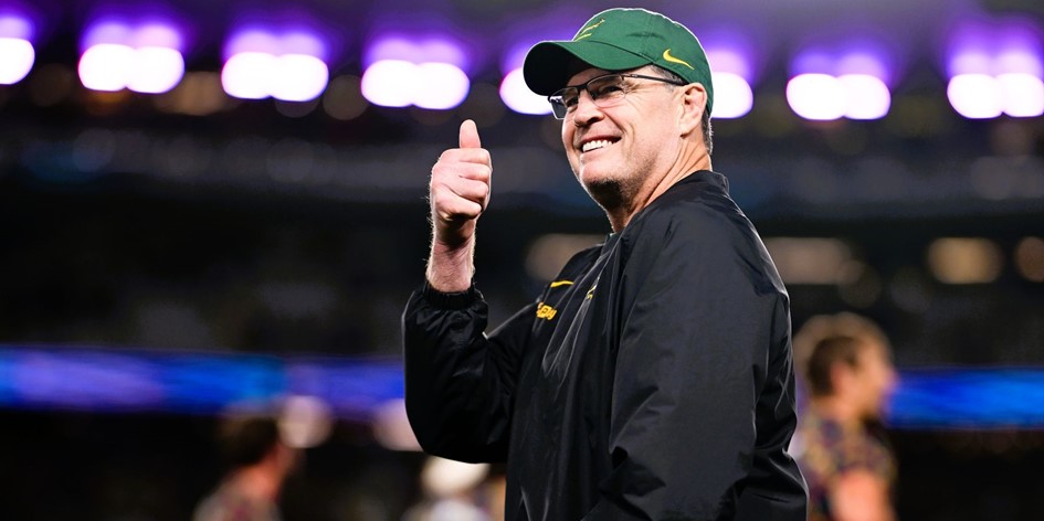 SA Rugby confirms Rassie Erasmus’ four-year extension, securing his leadership through to 2031 after guiding SA to historic successes.