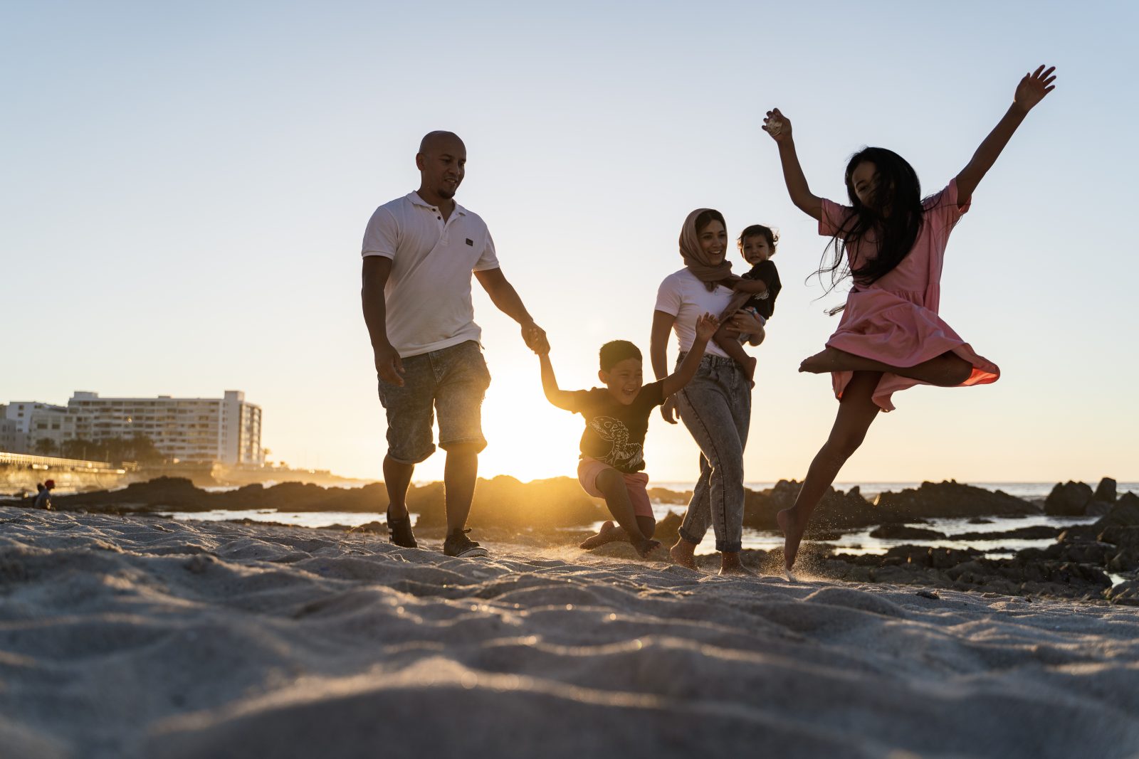 Cape Town records an 11% increase in international arrivals in December 2025, with strong festive-season performance linked to targeted campaigns.