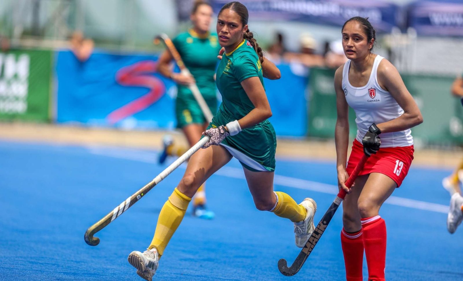 South Africa's women’s hockey team beat Canada 2–0 in Pretoria with goals from Mokoena and Brisset in the third Test.