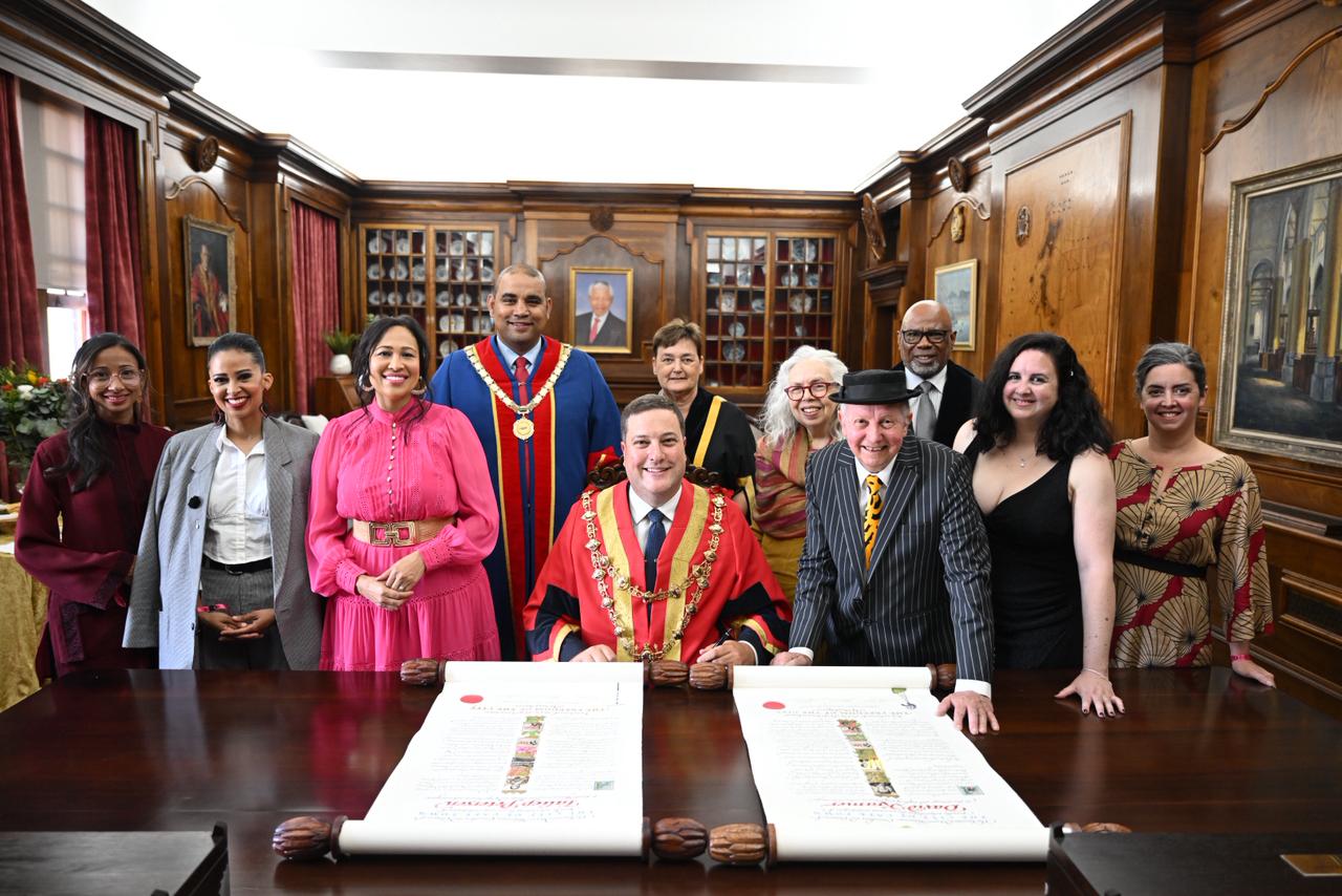 Cape Town awards Freedom of the City to David Kramer and the late Taliep Petersen for their cultural legacy.