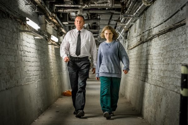 Prey returns to S3 starring Philip Glenister and Rosie Cavaliero in a tense manhunt drama airing at 21:00.