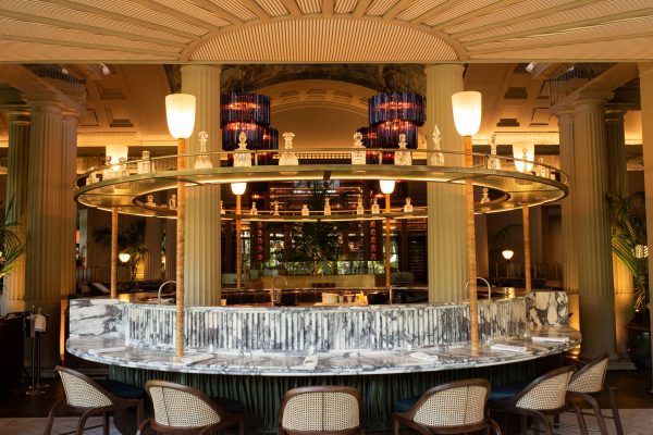 Top Cape Town restaurants to visit this Easter for relaxed family dining and great coastal views.