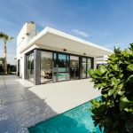 Maximise bookings and ratings with smart holiday rental tips for South African hosts. Improve listings, pricing and guest experience.