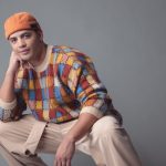 Suidooster actor Dean Smith is launching his own kykNET entertainment show, Show’kie, and fans can join the live studio audience for free.