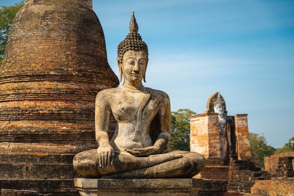 Thailand has cut visa-free stays back to 30 days while Bali tightens immigration rules and keeps its visa-free entry for South Africans.