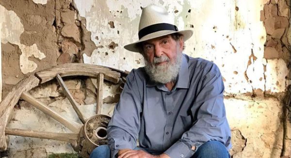 Koos Roets, Ivan Abrahams and Willie Esterhuizen honoured at the kykNET Silwerskerm Festival.