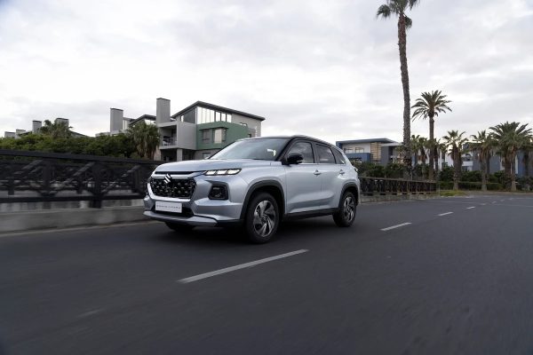 Suzuki Grand Vitara GLX parked in Cape Town during a week-long road test.
