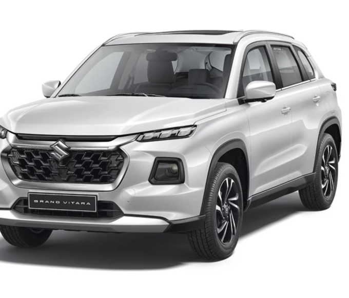Suzuki Grand Vitara model affected by a recall involving the low fuel warning light