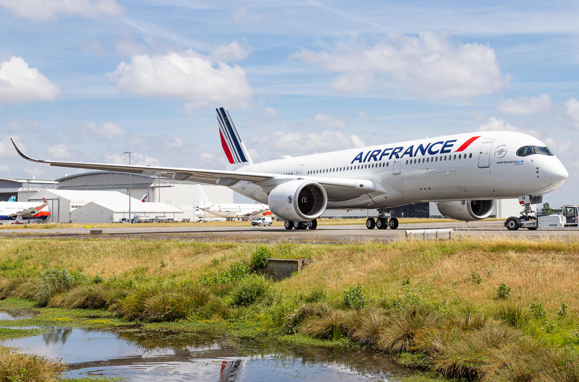 Air France aircraft as direct flights between Cape Town and Paris return for the 2026/27 season
