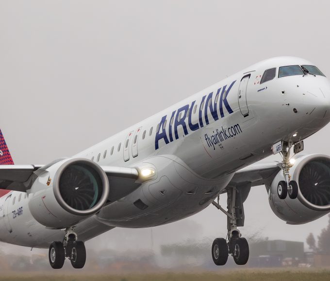Airlink Embraer E195-E2 aircraft operating the new direct Cape Town to Mauritius route